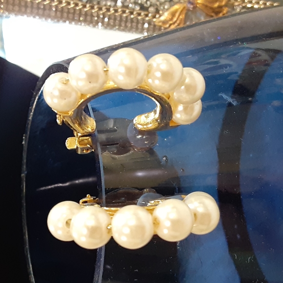 Pearl Clip On Earrings - Picture 2 of 6